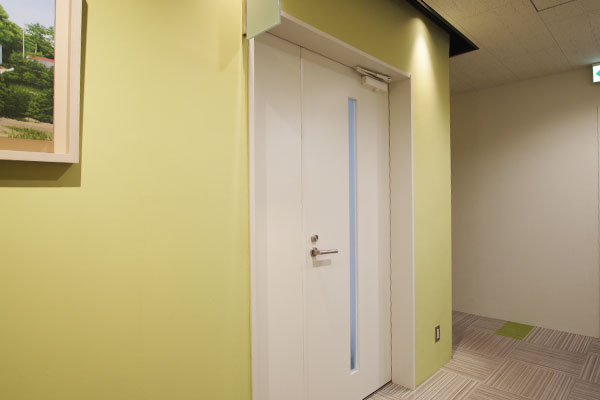 亀井興産　4F B室